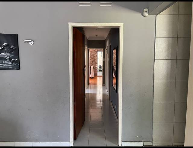 4 BEDROOM HOUSE FOR SALE IN WESTVILLE